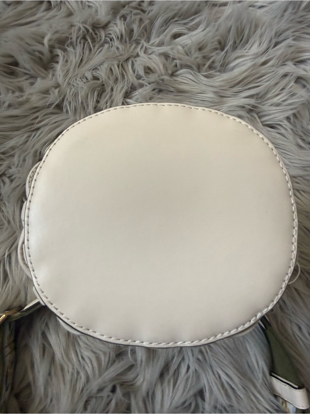 TORY BURCH Emerson Woven Mini Bucket Bag in New Ivory NWT - Picture 8 of 11